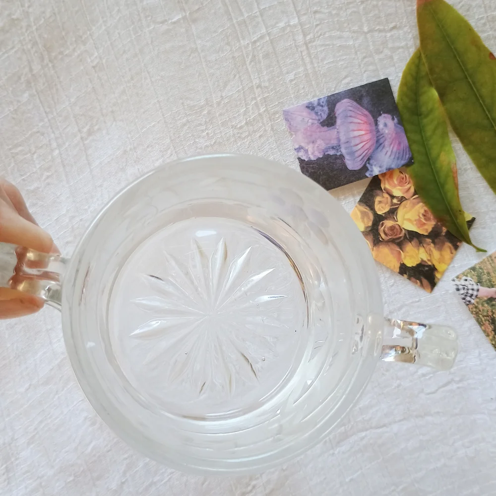 Elegant Clear Glass Creamer and Sugar Set